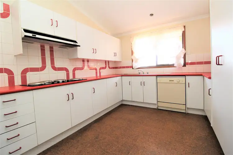 Fifth view of Homely house listing, 42 Doolan Cres, Griffith NSW 2680