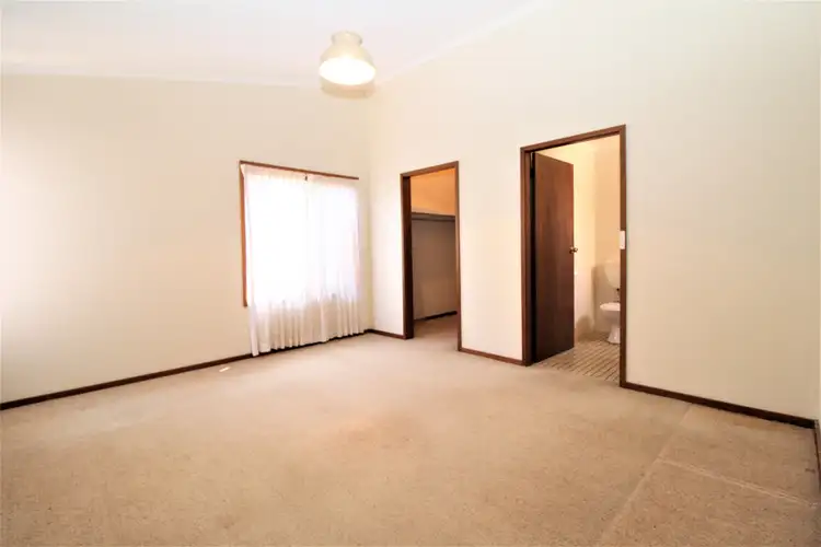 Sixth view of Homely house listing, 42 Doolan Cres, Griffith NSW 2680