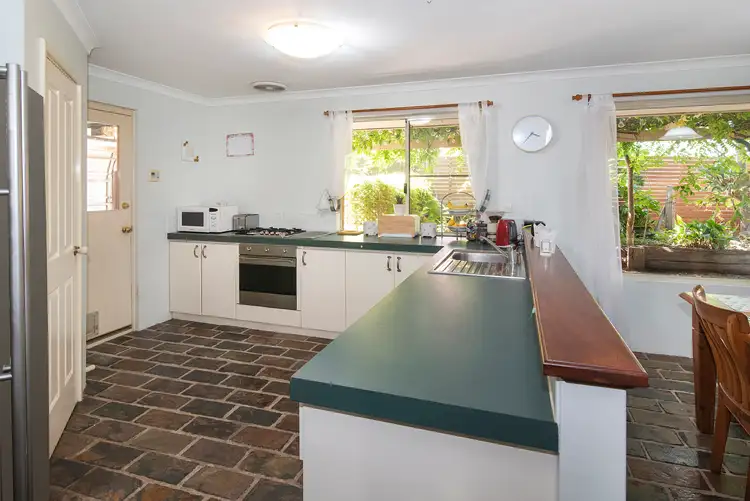 6 MacNeil Cove, West Busselton WA 6280
