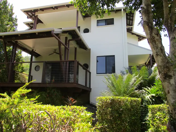 Unit 1 14 Altmann Avenue (Tides on Whisper), Cannonvale QLD 4802