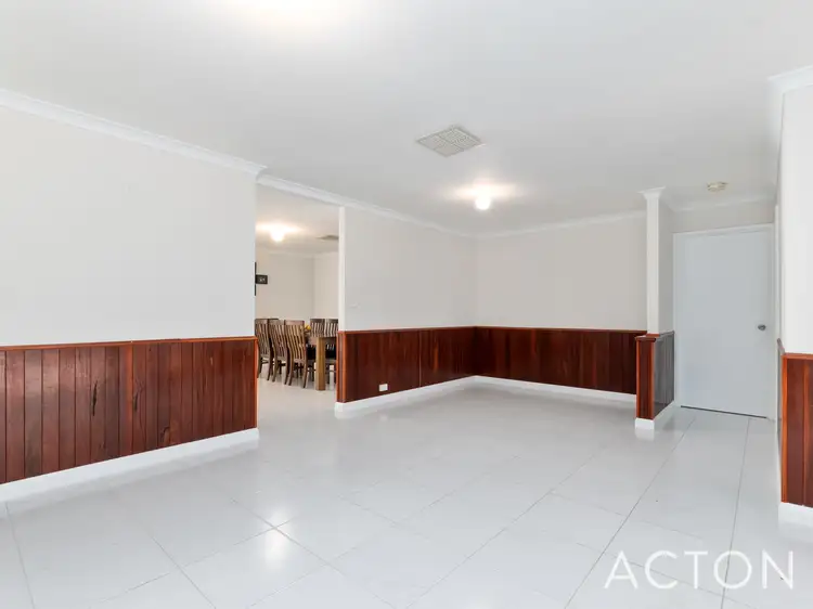Sixth view of Homely house listing, 10 Nandup Retreat, Swan View WA 6056