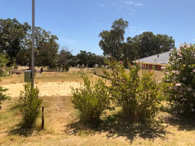9 BARRINGTON KNIGHT RD, Yarloop WA 6218