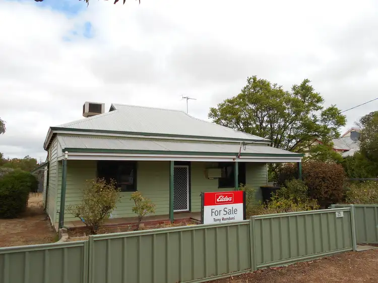 25 Harvey Street, Dumbleyung WA 6350