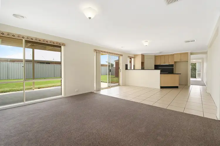 Fourth view of Homely house listing, 7 Prestwick Place, Wodonga VIC 3690