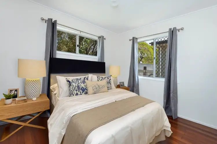 12 Brisbane Street, Kingston QLD 4114