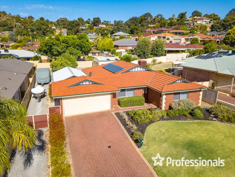 71 Derry Avenue, Mount Nasura WA 6112