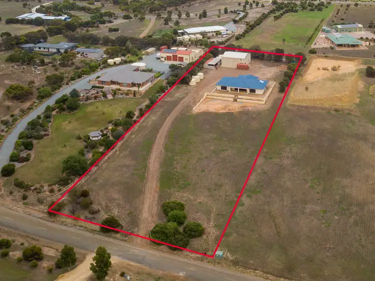 8-10 Kookaburra Drive, Boston SA 5607