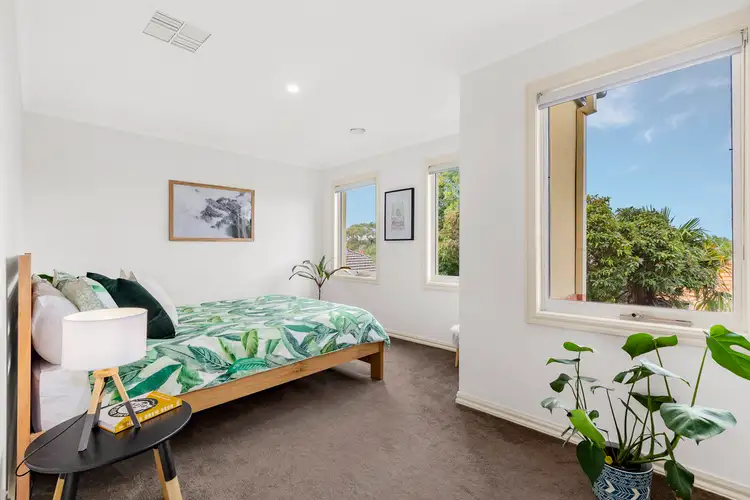 Sixth view of Homely townhouse listing, 2/8 Oriel Road, Ivanhoe VIC 3079