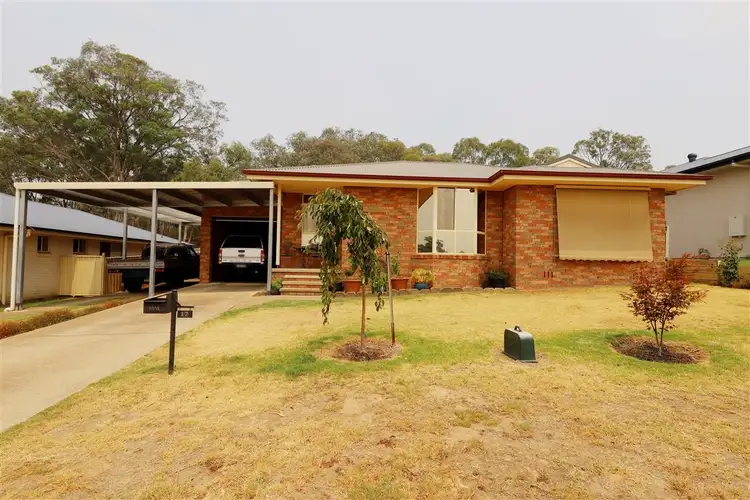 17 Harris Street, Tumut NSW 2720