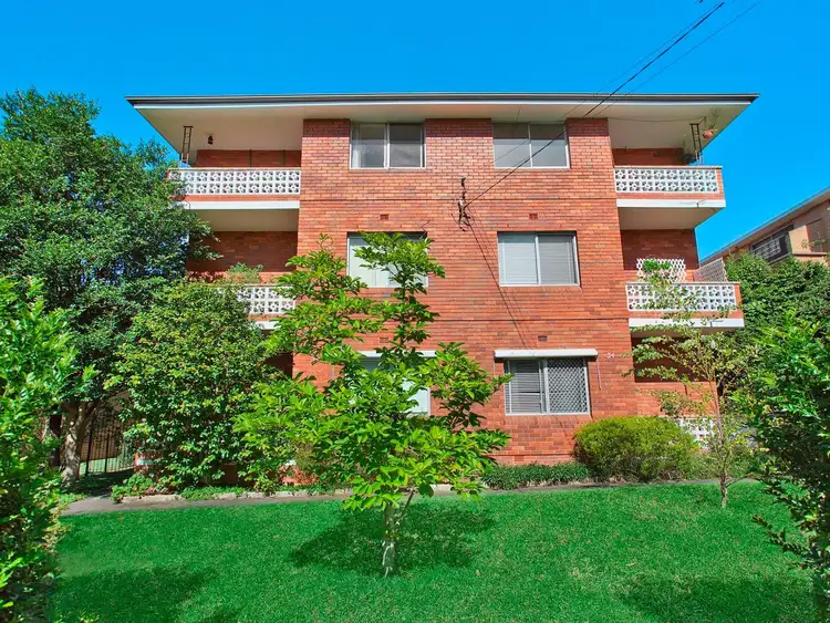 8/34 Albert Street, Hornsby NSW 2077