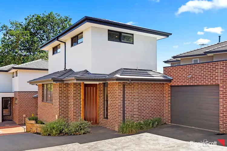 2/71 Peter Street, Box Hill North VIC 3129