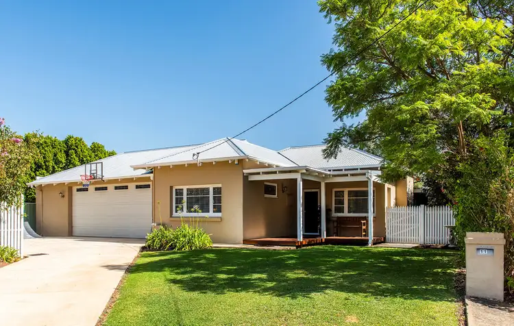 11 JOHNSON AVENUE, Guildford WA 6055