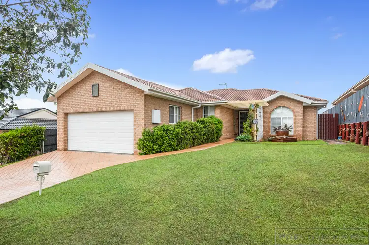 3 Hibiscus Crescent, Aberglasslyn NSW 2320
