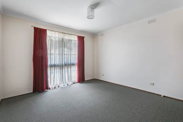 Sixth view of Homely house listing, 12 Bellarine Court, Keysborough VIC 3173