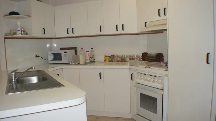Second view of Homely house listing, 20 Kiwi Court, Ooralea QLD 4740