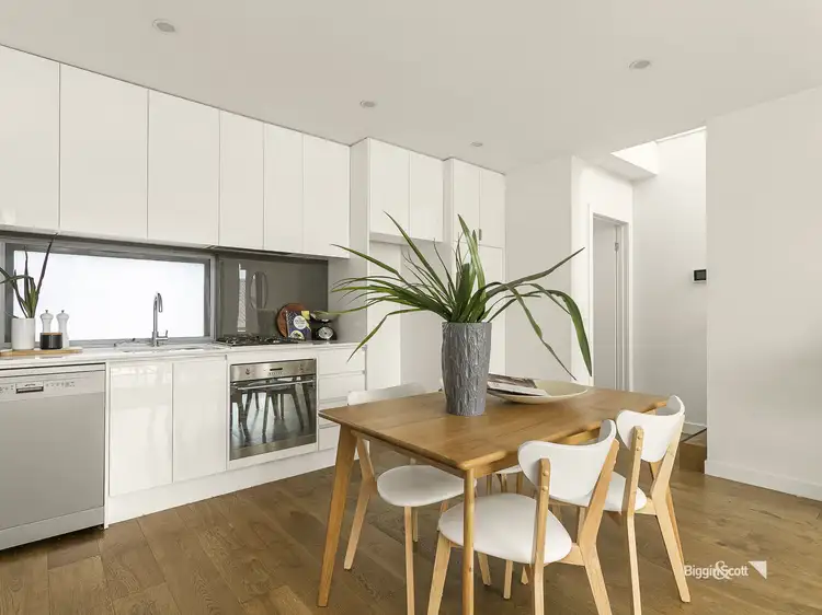 5/4 Fitzgerald Road, Essendon VIC 3040