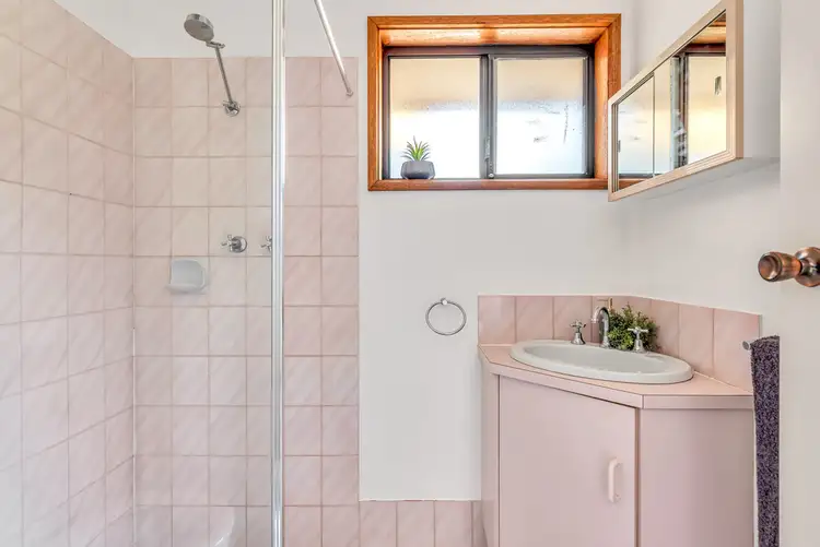 Sixth view of Homely house listing, 2 Ash Street, Aberfoyle Park SA 5159