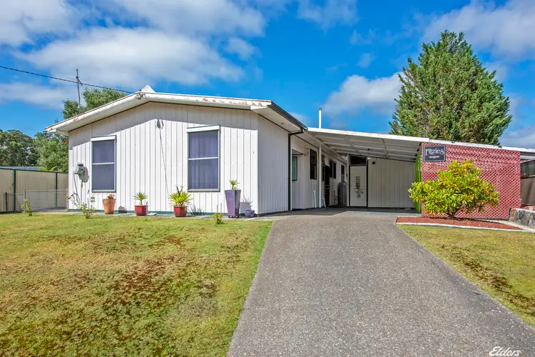 1 Huon Court, Rosebery TAS 7470