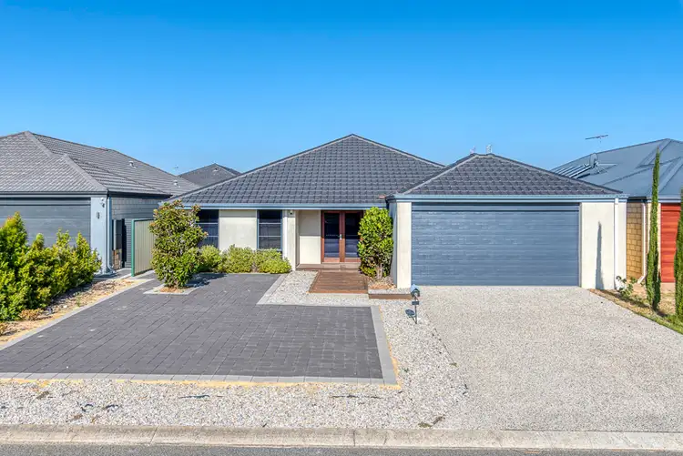 5 Mirbelia Street, Hammond Park WA 6164