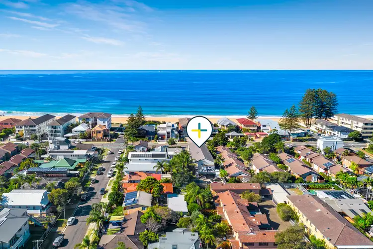 Second view of Homely apartment listing, 1/176 Ocean Street, Narrabeen NSW 2101