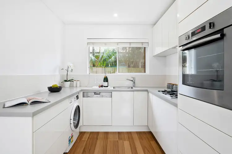 Fourth view of Homely apartment listing, 1/176 Ocean Street, Narrabeen NSW 2101