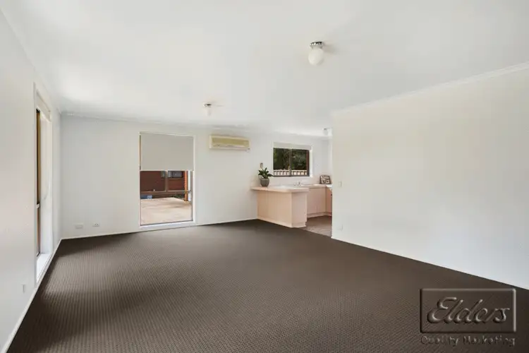 Second view of Homely unit listing, 2/207 McIvor Road, Strathdale VIC 3550