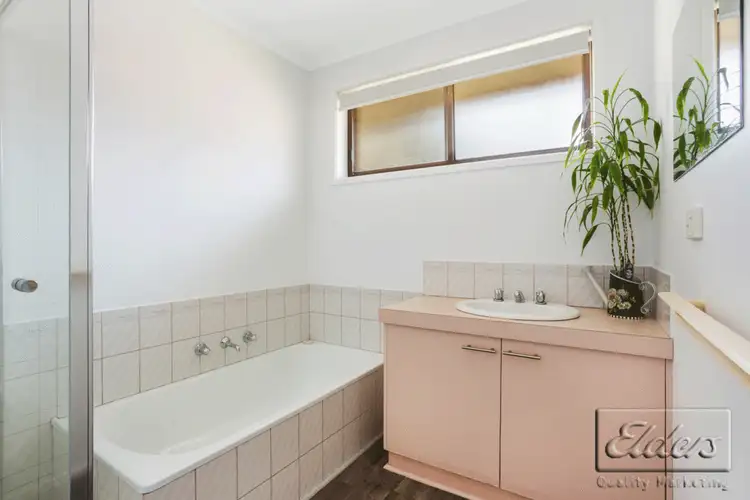 Fifth view of Homely unit listing, 2/207 McIvor Road, Strathdale VIC 3550