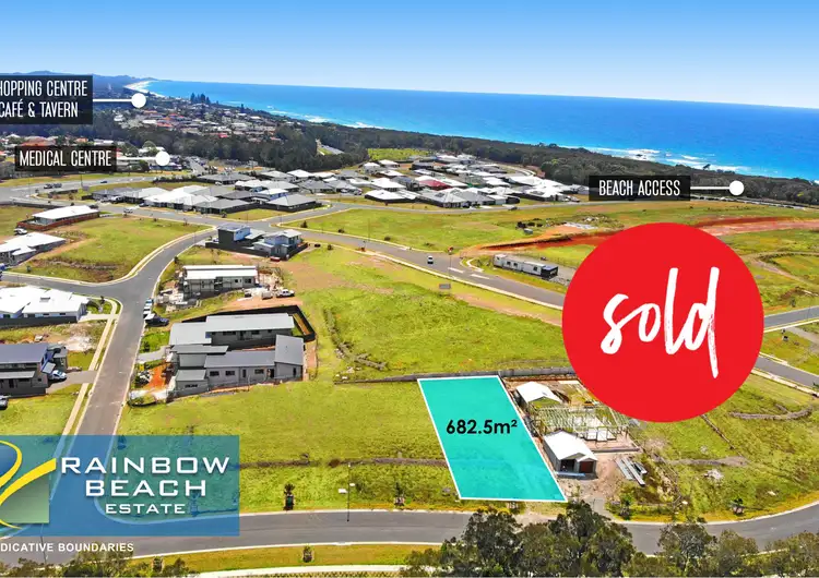 8 Antigua Avenue, Lake Cathie NSW 2445