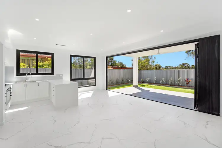 1/149 Musgrave Avenue, Labrador QLD 4215