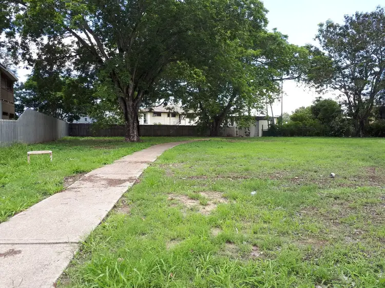 31 WILKIE STREET, Heatley QLD 4814