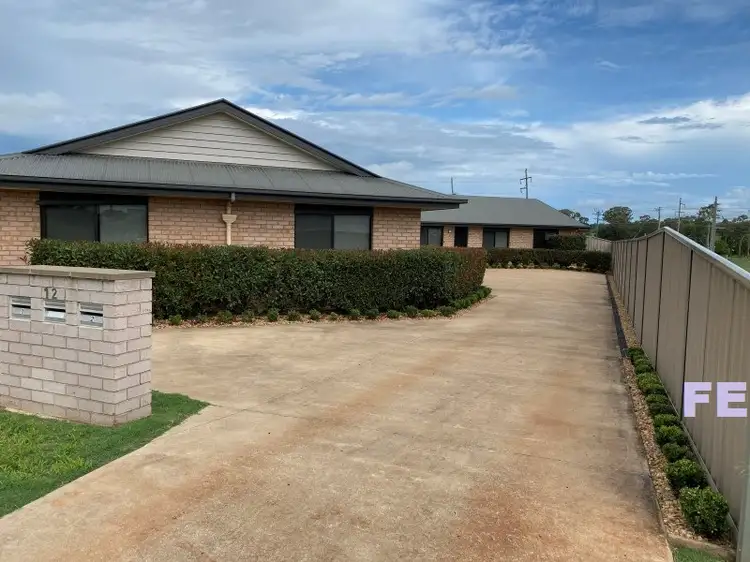 2/12 David Place, Kingaroy QLD 4610
