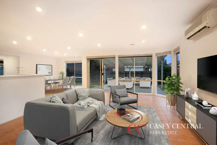 Fifth view of Homely house listing, 2 Demint Walk, Narre Warren South VIC 3805