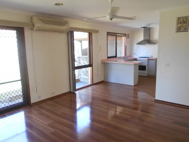 Fifth view of Homely house listing, 1 Alma Court, Endeavour Hills VIC 3802