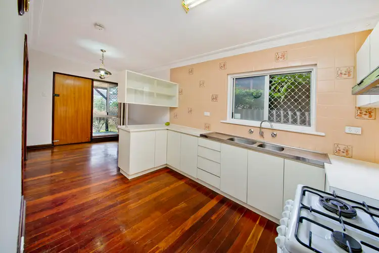 21 Bourne Street, Morley WA 6062