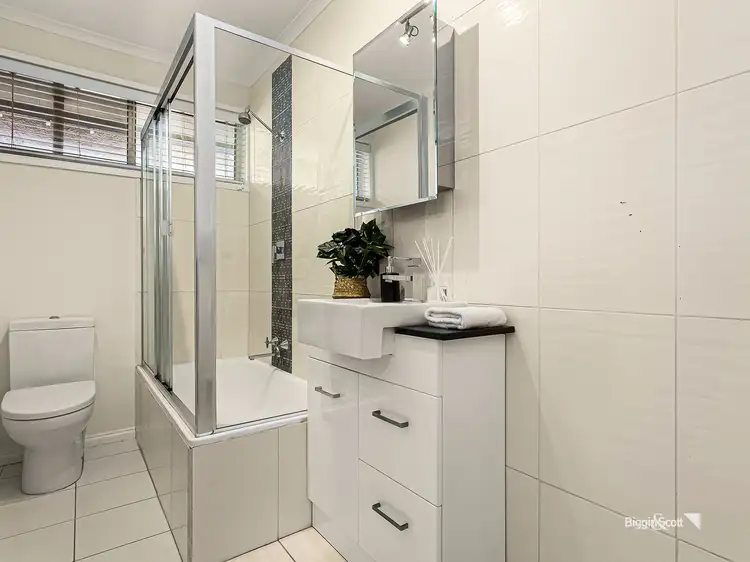Seventh view of Homely unit listing, 3/13 Larnoo Avenue, Brunswick West VIC 3055