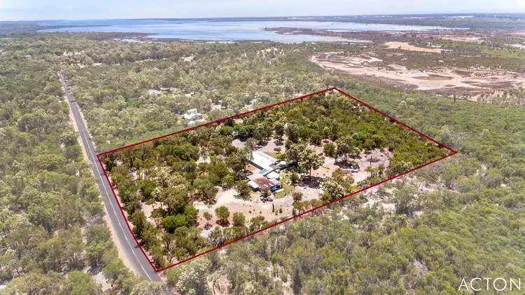 633 Southern Estuary Road, Lake Clifton WA 6215