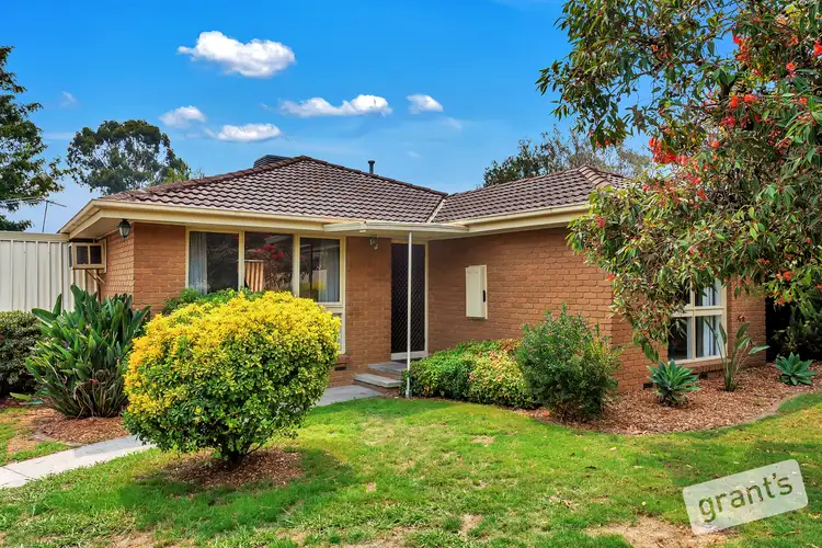 4 Beverly Court, Narre Warren VIC 3805