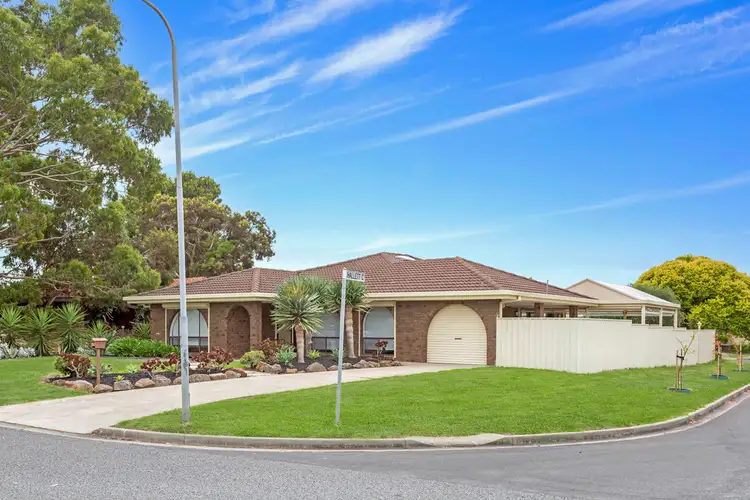 5 Lee Avenue, Happy Valley SA 5159