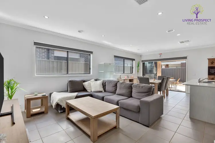 Fourth view of Homely house listing, 11 Hillcrest Parade, Tarneit VIC 3029
