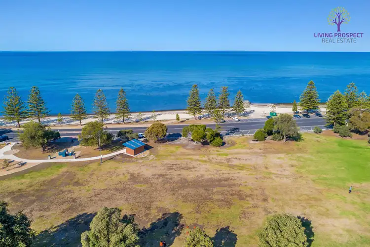 Seventh view of Homely house listing, 28 Myrtle Grove, Altona VIC 3018