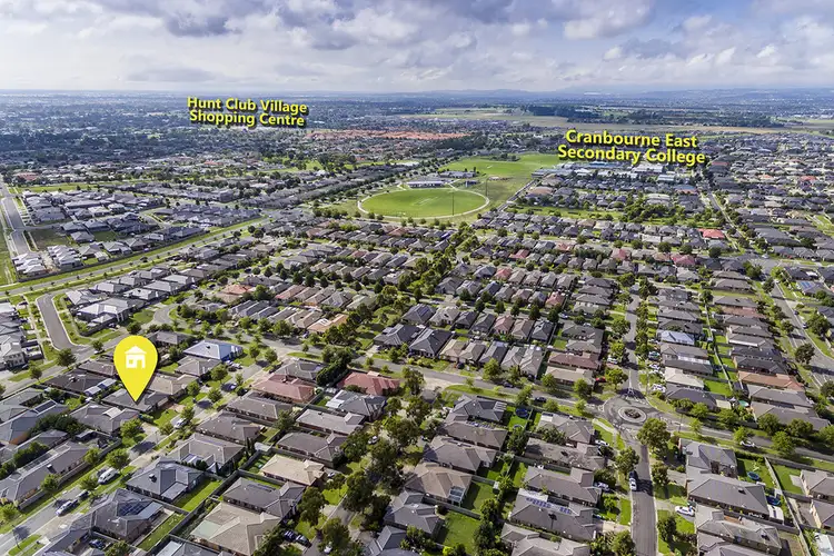 Second view of Homely house listing, 7 Reynard Place, Cranbourne East VIC 3977