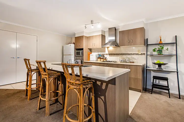 Fourth view of Homely house listing, 7 Reynard Place, Cranbourne East VIC 3977