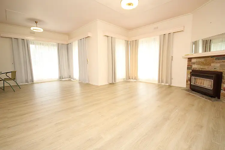 Fourth view of Homely house listing, 12 Kooyong Street, Horsham VIC 3400