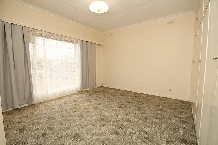 Sixth view of Homely house listing, 12 Kooyong Street, Horsham VIC 3400