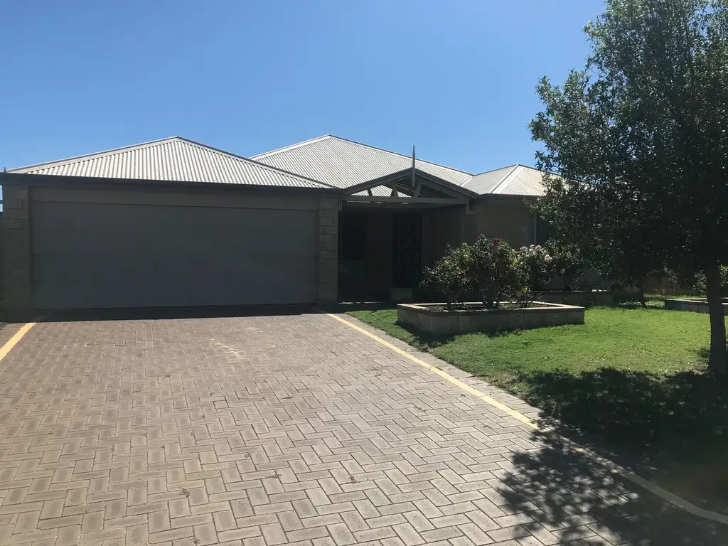 Main view of Homely house listing, 4 Howitzer Turn, Byford WA 6122