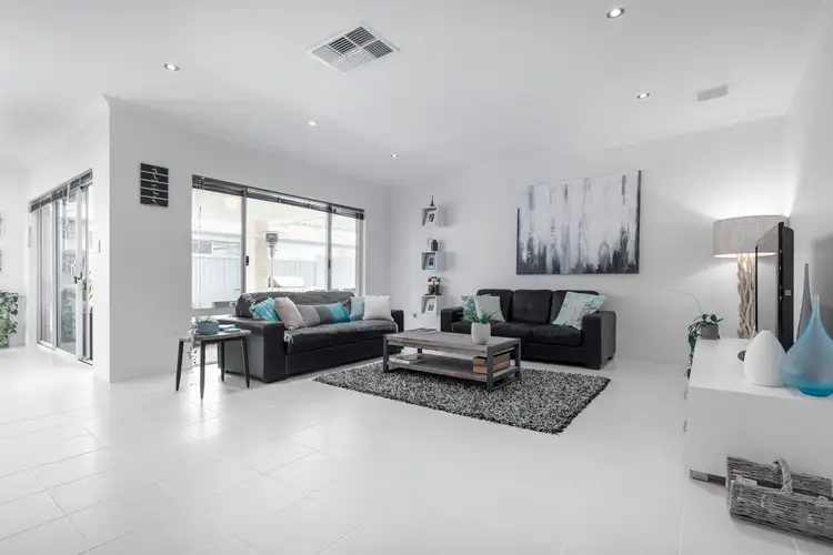 Seventh view of Homely house listing, 5 Seville Way, Aubin Grove WA 6164