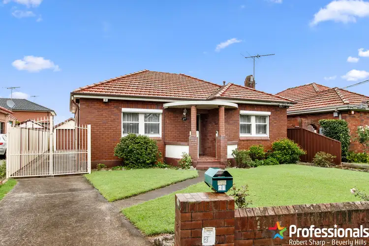 21 Lee Avenue, Beverly Hills NSW 2209
