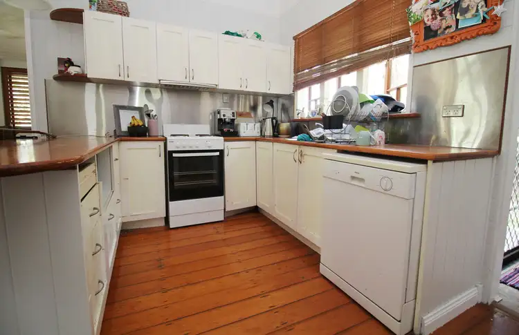 Seventh view of Homely house listing, 43 Sussex Street, Hyde Park QLD 4812