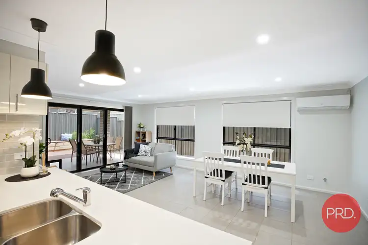 Fifth view of Homely house listing, 28 Ashgrove Close, Jordan Springs NSW 2747