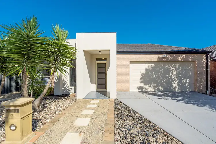 23 Paisley Crescent, Mernda VIC 3754